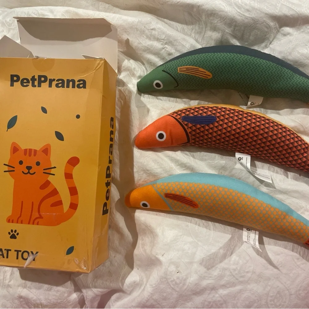 Petprana Cat Toys - 3 FISH in box!! Interactive cat Fun toy For Active Cats